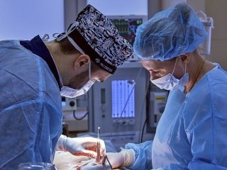 Пластична операція
